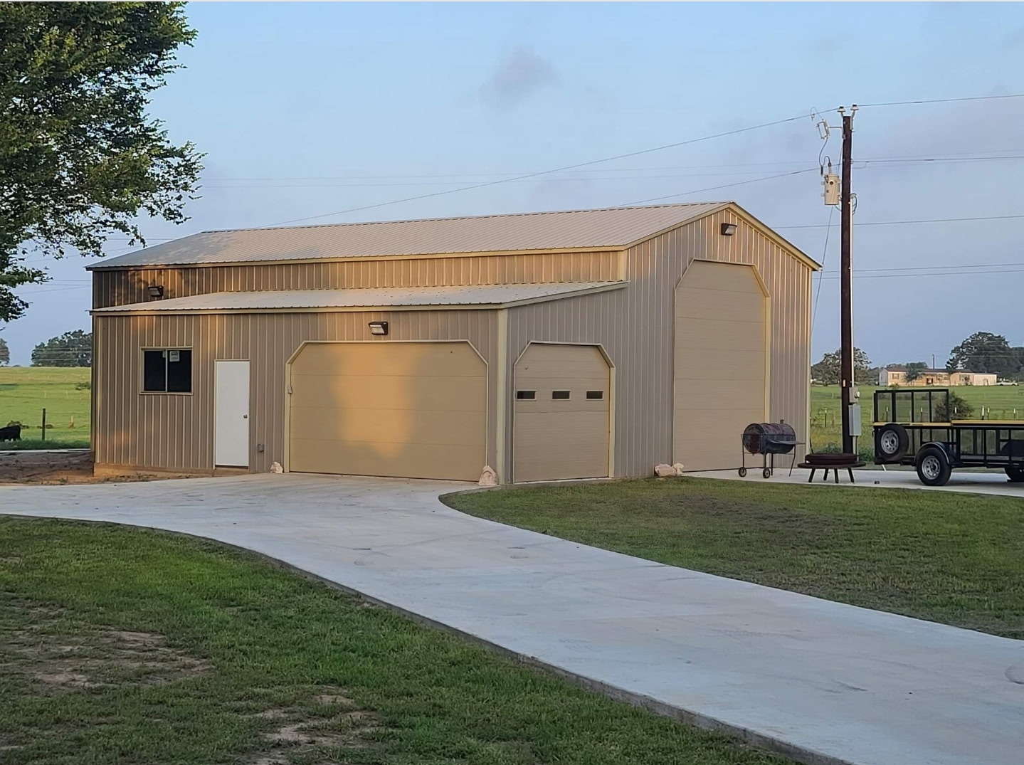 Pull-Through Motorhome Garage