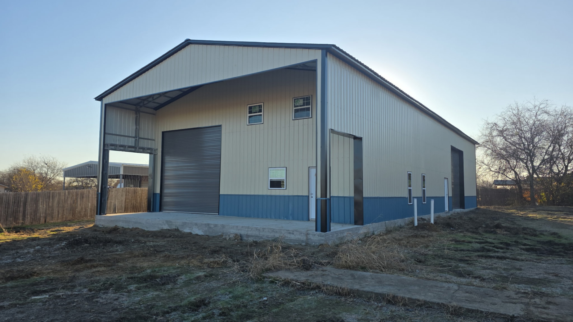 Custom Commercial Facility